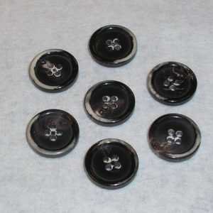 real horn buttons, veritable horn buttons