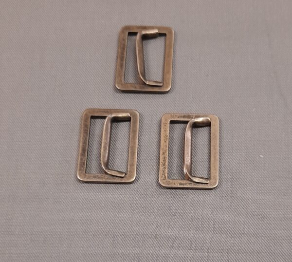 12/0175 Fibbie art. SUPREME - Supreme BUCKLE FOR VEST - immagine 3